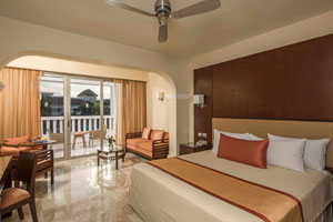 Junior Suite Deluxe with Hot Tub at Grand Riviera Princess